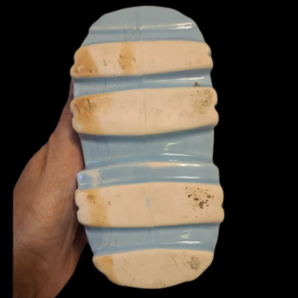 Cameron Clay visible cracks